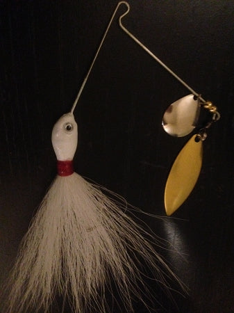 Bucktail Spinnerbait – Crawdads Fishing Tackle