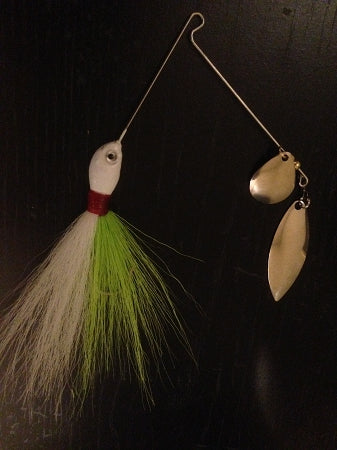 Bucktail Spinnerbait – Crawdads Fishing Tackle