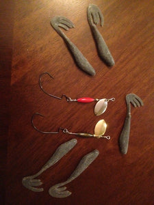 2 Pack Weedless Inline Spinner EWG Hook + 5 Free 3.5 Inch Shad